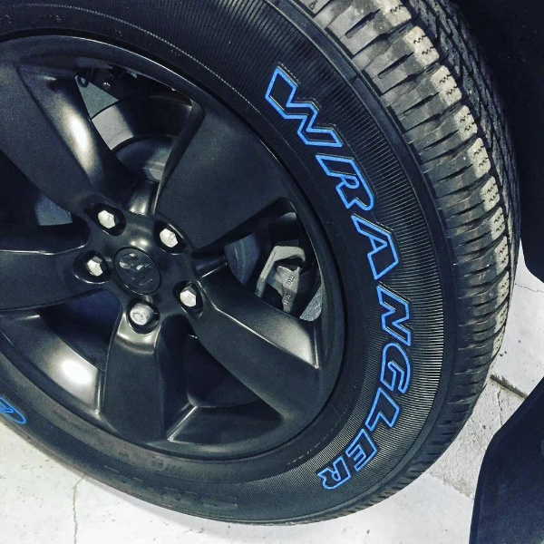 TIREPAINT-3831127618925-N-7__071025