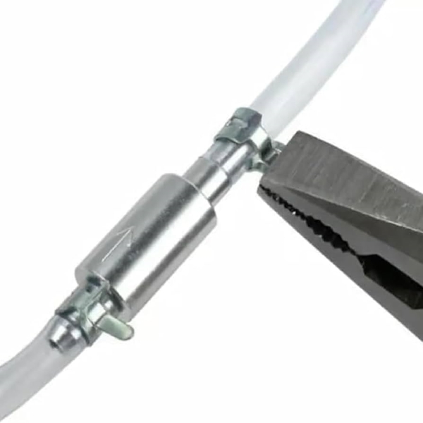 BLEEDHOSE-3831127622908-N-3__041125